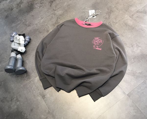 

t shirt 21 ~ early autumn croker's horseshoe patch carbon grey long sleeve sweater for men and women, White