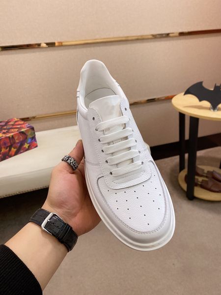

new fashion genuine leather men designer brand sneakers classic trainers casual flats shoes zapatillas hombre size 38-44, Red;white