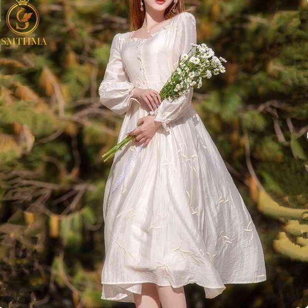 Frühling Mode Designer Vintage Mid-Länge Weiß Stickerei Kleid Frauen Langarm Elegante Urlaub Vestido Da Festa 210520