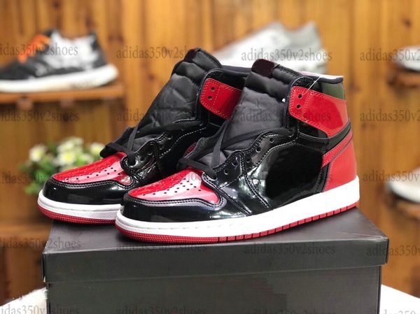 

1 high bred patent leather unc black metallic gold fearless basketball shoe 1s og white varsity red designer trainer sports sneakers, White;red
