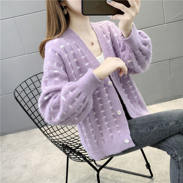 

luxury women's jackets short sweater coat women's loose outer spring cloth 2021 small v-neck knitted cardigan, Black;brown