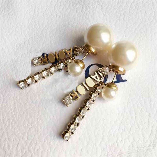 

70% off outlet online tiktok pearl pearls, fan shaped letters, red, vibrato, diamond, earrings, needles., Golden