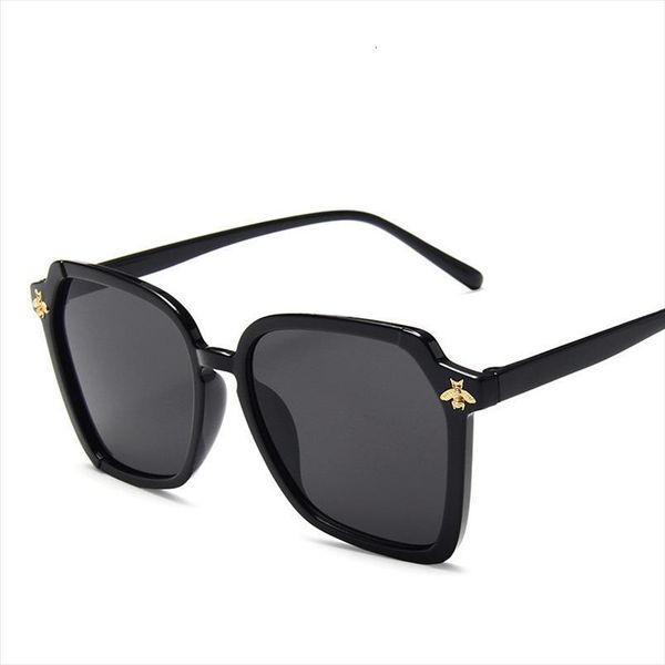 

brand oversized trend sunglasses fashion retro wild little bee simple gradient uv400, White;black