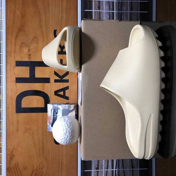 

pairs fashion men's women's rubber slippers designer sandals shoes slide summer fashions wide flat flip flops with box size ysj, Black