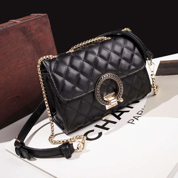 

2021 single shoulder messenger bag lingge chain fashion women's bag simple small