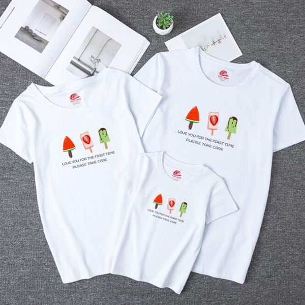 Aile Bak Eşleştirme Kıyafetler T-shirt Giyim Anne Baba Oğul Kızı Yaz Çocuklar Kısa Kollu Baskı 210429