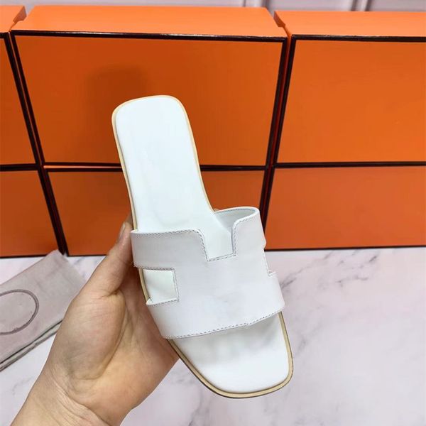 

beach slippers classic flat woman summer lady cartoon big head luxury designer sandals leather l bath fashion women shoes, Black