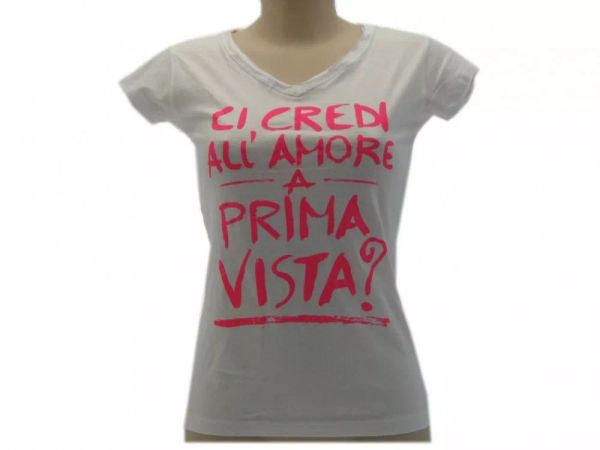 

t shirt solo parole donna basic ci credi all'amore a prima vista, White;black