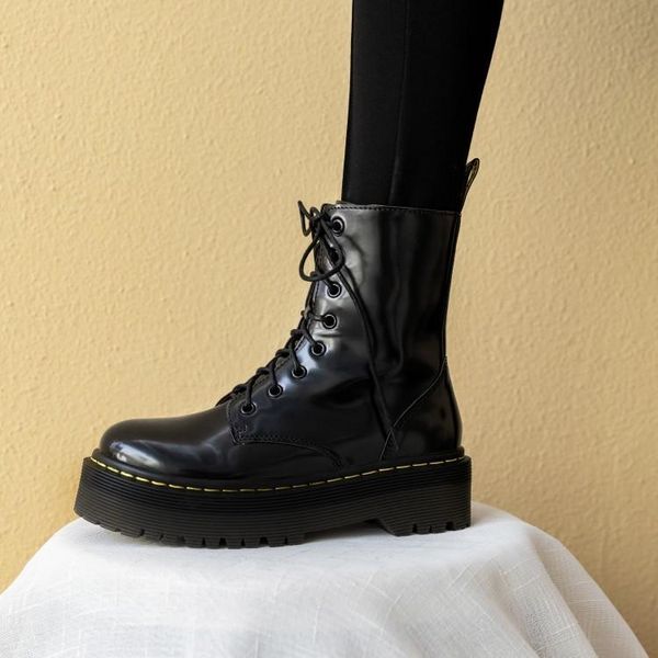 

boots hair 2021 genuine leather woman short england sponge cake shoes, Black