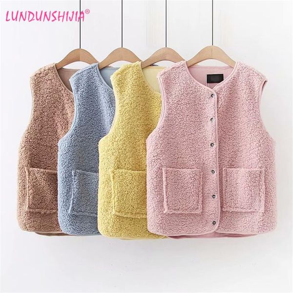 

women's vests lundunshijia women cardigan vest 2021 autumn winter fashion warm lambswool v-neck sleeveless loose waistcoat 4 colors, Black;white