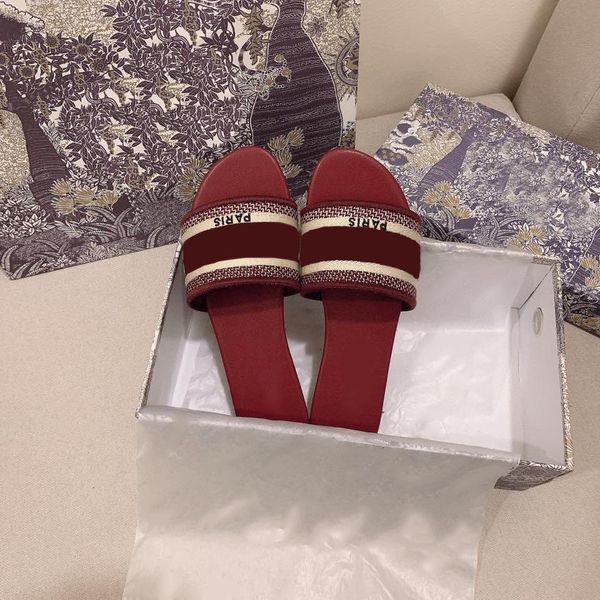 

summer luxury designer sandals women slippers fashion electric embroidered sandal fabric print beach shoes bonded leather flesh red slipper, Black