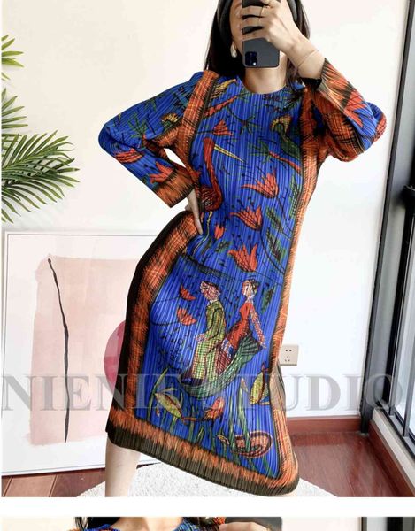 

dress miyake pleated peony print o-neck long sleeve, Black;gray