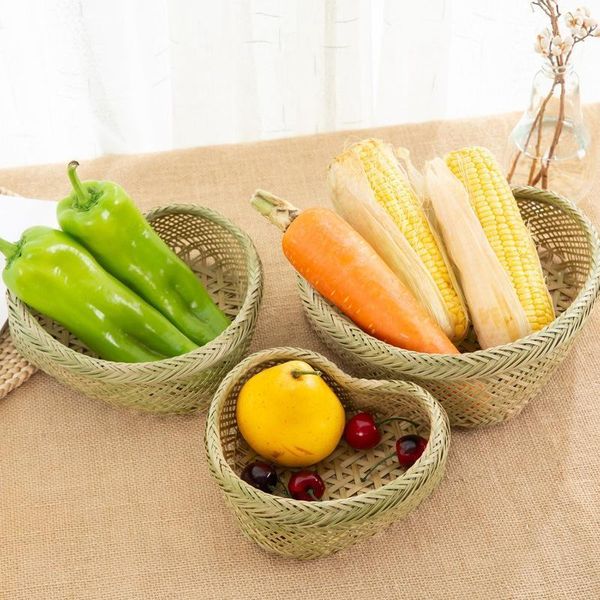 

storage baskets bamboo rattan heart shaped basket, fruit bread food tray,handwoven natural plate picnic kitchen decor1