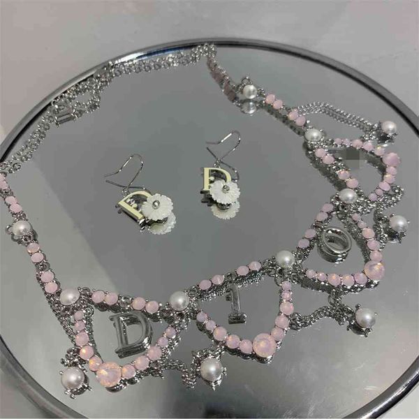 

luxury designer jewelry family's ancient pink and diamond pearls, the most beautiful temperament level, minority vintage necklace 01, Silver