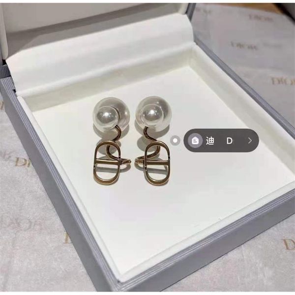 

70% off outlet online new pearl letter earrings, Golden