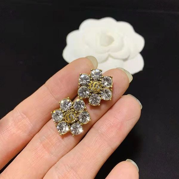 

design jewelry 2021 earrings rhinestone fashion trendy net red earrings female brass 925 silver needle