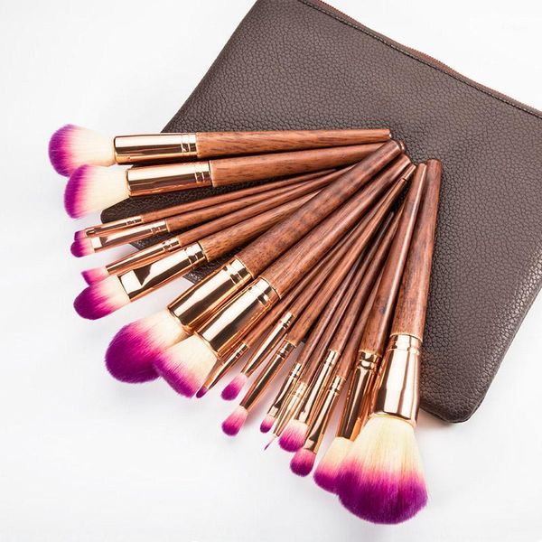 

professional 17 pieces makeup brushes set fashion lip powder eye kabuki brush complete kit cosmetics tool with leather case bag1