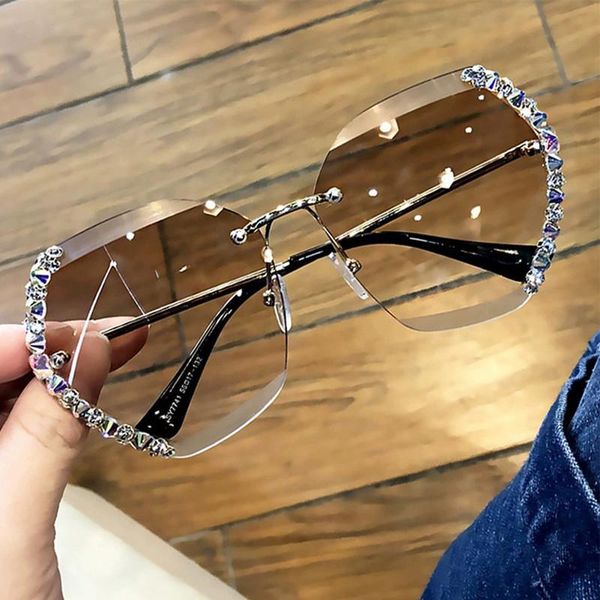 

sunglasses rimless women's fashion gradient lenses sun glasses lady vintage alloy legs classic designer shades uv400, White;black