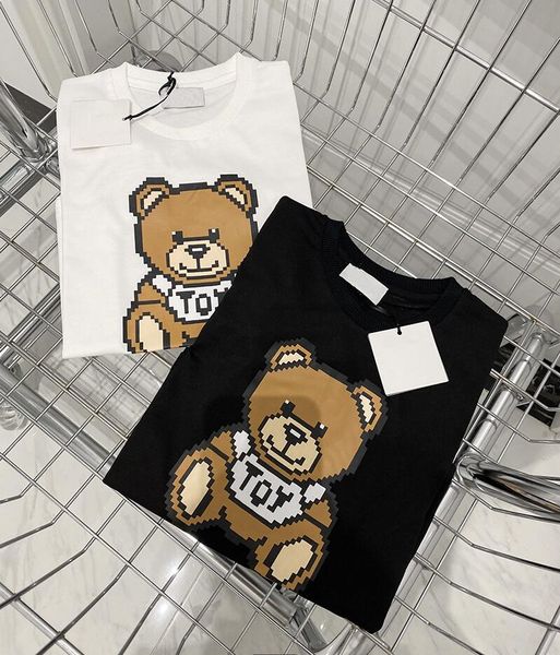 Crianças Camisetas Pixel Urso Letras Roupas Menina Verão camisetas Forma Cute Cutos Confortáveis ​​Crianças Casuais Roupas Menino Bebê Padrões Estilo Tees 90-130cm