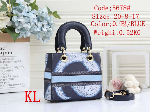 

2021fashion wear famous leisure digner postman bag women's straddle chain handbag purse cosmetic