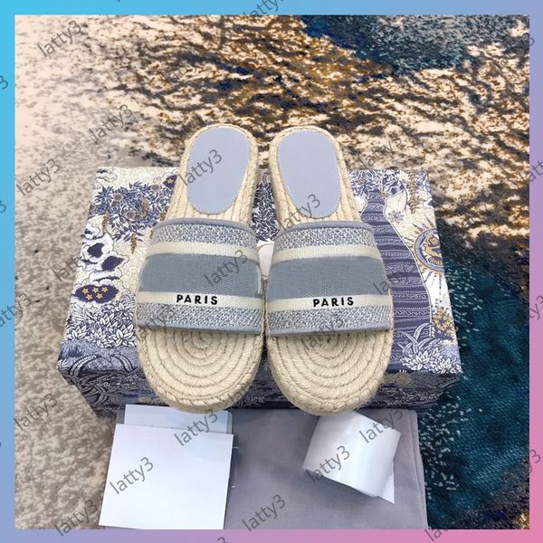 

womens low heel flat slippers women luxurys designers slides spring and summer catwalk style straw embroidered slippers size 35-40 beach, Black