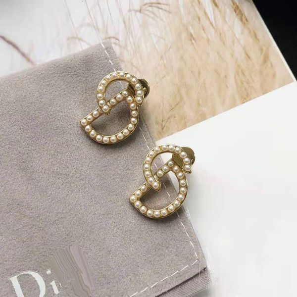 

design jewelry / women's show online red back hanging high version earrings, Golden