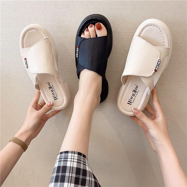 

female shoes slippers casual slides low platform 2021 luxury flat soft rubber leisure pu fashion fretwork house platfor, Black