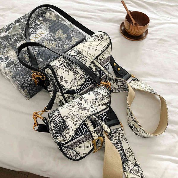 

design jewelry women's new fashion one shoulder saddle bag