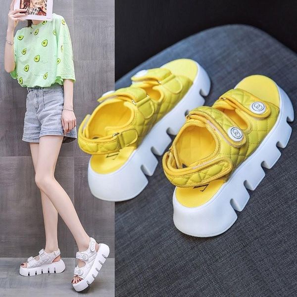 

sandals women's summer 2021 flat bottomed versatile fashion small fragrant thick sho, Black