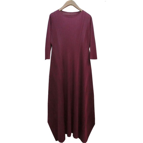 

dress miyake pressure show thin pleate o-neck three quarter bud, Black;gray