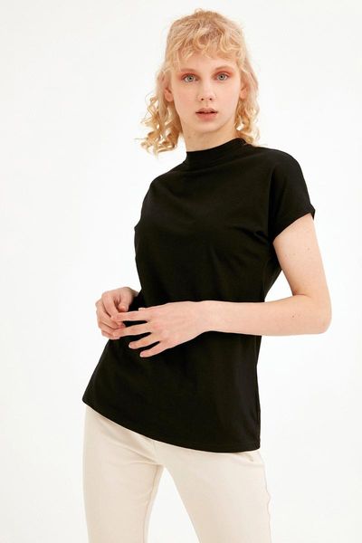 

women's t-shirt neck basic black sport stylish 2021 fashion, White
