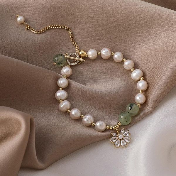 

charm bracelets minar 2021 summer green color stone baroque pearls beaded bracelet for women shinning cz zircon daisy jewellery, Golden;silver