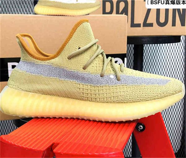 

shoes sneakers yee zy basketbal football soccer slippers static refective grey marsh cinder tail light v2 white black mesh baseball sandal 1