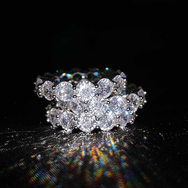 

thousand round full diamond single row ring luxury kramosan diamond engagement ring female, Golden;silver