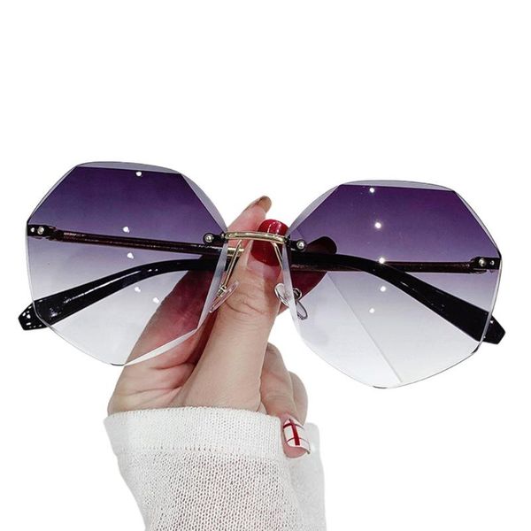 

outdoor eyewear 2021 rimless sunglasses women brand designer sun glasses gradient shades cutting lens ladies frameless metal eyeglasses uv40