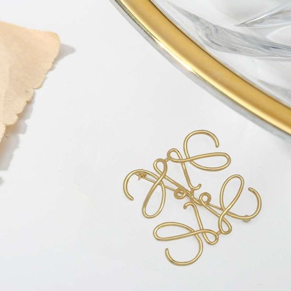 

metal with a small fashion coat chest button abstract geometry brass plated gold thread hollow brooch female, Gray