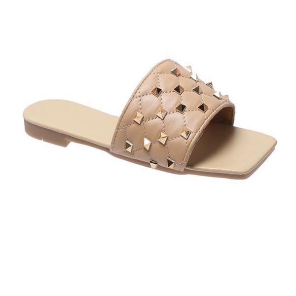 

rivet sandals slipper beach women square head 2021 summer style flops slippers outdoor flip slides 35-43 no07 kbtfv, Black