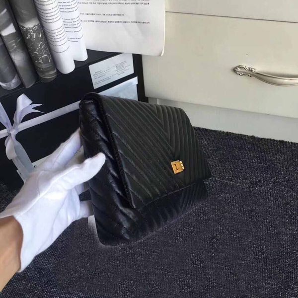 

2021 new bag classic lady handbag diagonal bag leathe 28-18-4