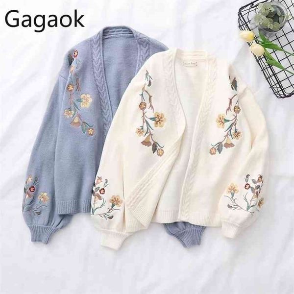 

gagaok women knitted fashion cardigan spring autumn v-neck lantern sleeve embroidery floral thick loose harajuku female sweater 210812, White