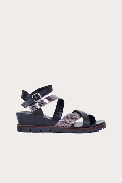 

sandals black leather women 's wedges