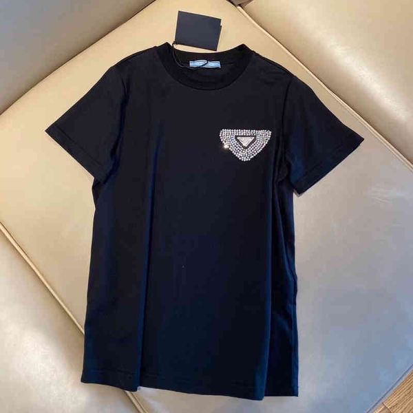 

2022 factory wholesale new + summer fashion triangle drill short sleeve simple small fresh loose women's round neck t-shirt, White