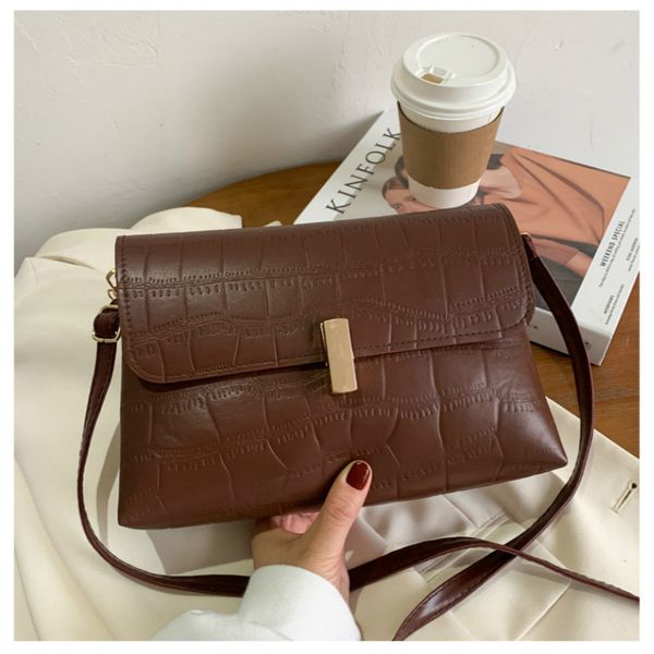 

crocodile soft leather shoulder bag retro solid fashion messenger bag trendy versatile style handbag, Red;black