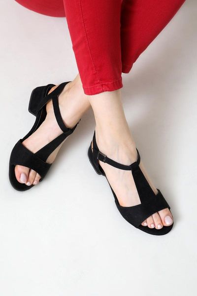 

single band post black suede shoes sandals