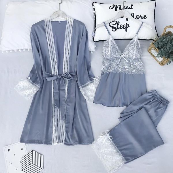 Sleepwear das mulheres (Robe + Skirt Skirt + Shorts) Conjunto de 3 peças Moda Homedress Bathrobe Suit Nightdress Night-robe Ice Silk Sexy Casa Roupa