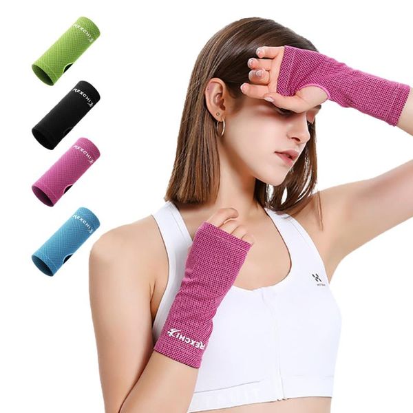 Поддержка запястья 1pcs Brace Running Fitness Cycling Sports Hand Sweat Band Breshable Ice Cooling Tennis Bristant