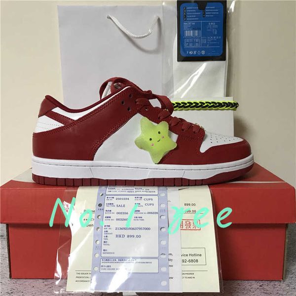 

sb travis scotts running shoes red green white brand black parachute beige men women skate sports shoes size 36-46 with halfgtut