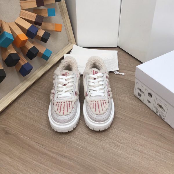 

autumn and winter new women's shoes designer casual luxury comfortable brand thickened plush white shoes, Red;white