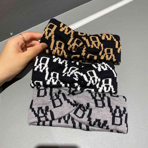 

factory wholesale 50% off net red new wide edge headband autumn and winter solid color versatile wool sports knitted korean white women, Blue;gray