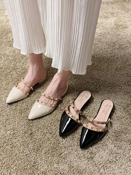 

flat shoes female house slippers platform mules for women 2021 cover toe luxury slides rivet pantofle med designer soft pu, Black