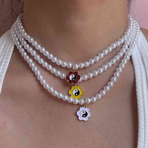 Flatfoosie ins tai chi yin yang flores pingente para mulheres branco imitação pérolas gargantilha colar jóias na moda coreana